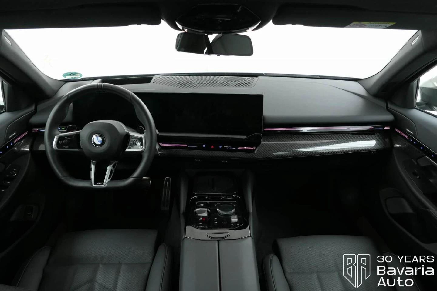 BMW 520 i M Sport Paket Steptronic - изображение 6