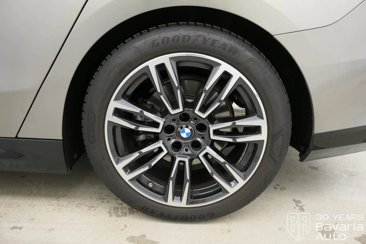 BMW 520 i M Sport Paket Steptronic | Mobile.bg � ����������� 13
