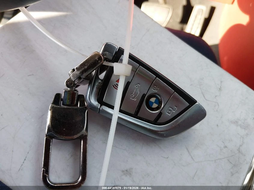 BMW 850 MI xDrive | Mobile.bg � ����������� 11