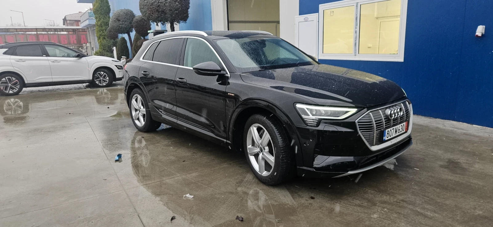 Audi E-Tron  - изображение 3