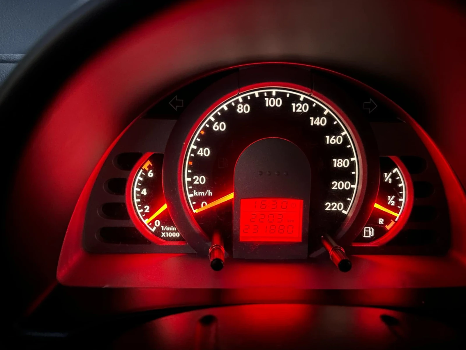 VW Fox, снимка 15 - Автомобили и джипове - 53767584