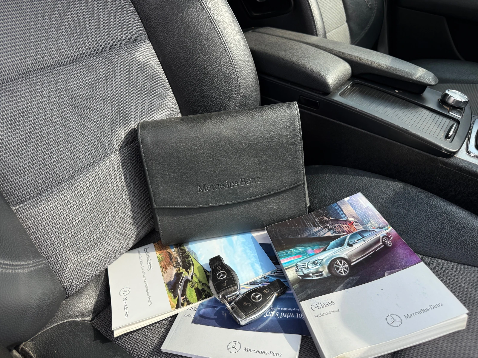 Mercedes-Benz C 200 НОВ ВНОС УНИКАЛНО СЪСТОЯНИЕ ФУЛ ЕКСТРИ, снимка 17 - Автомобили и джипове - 53984955