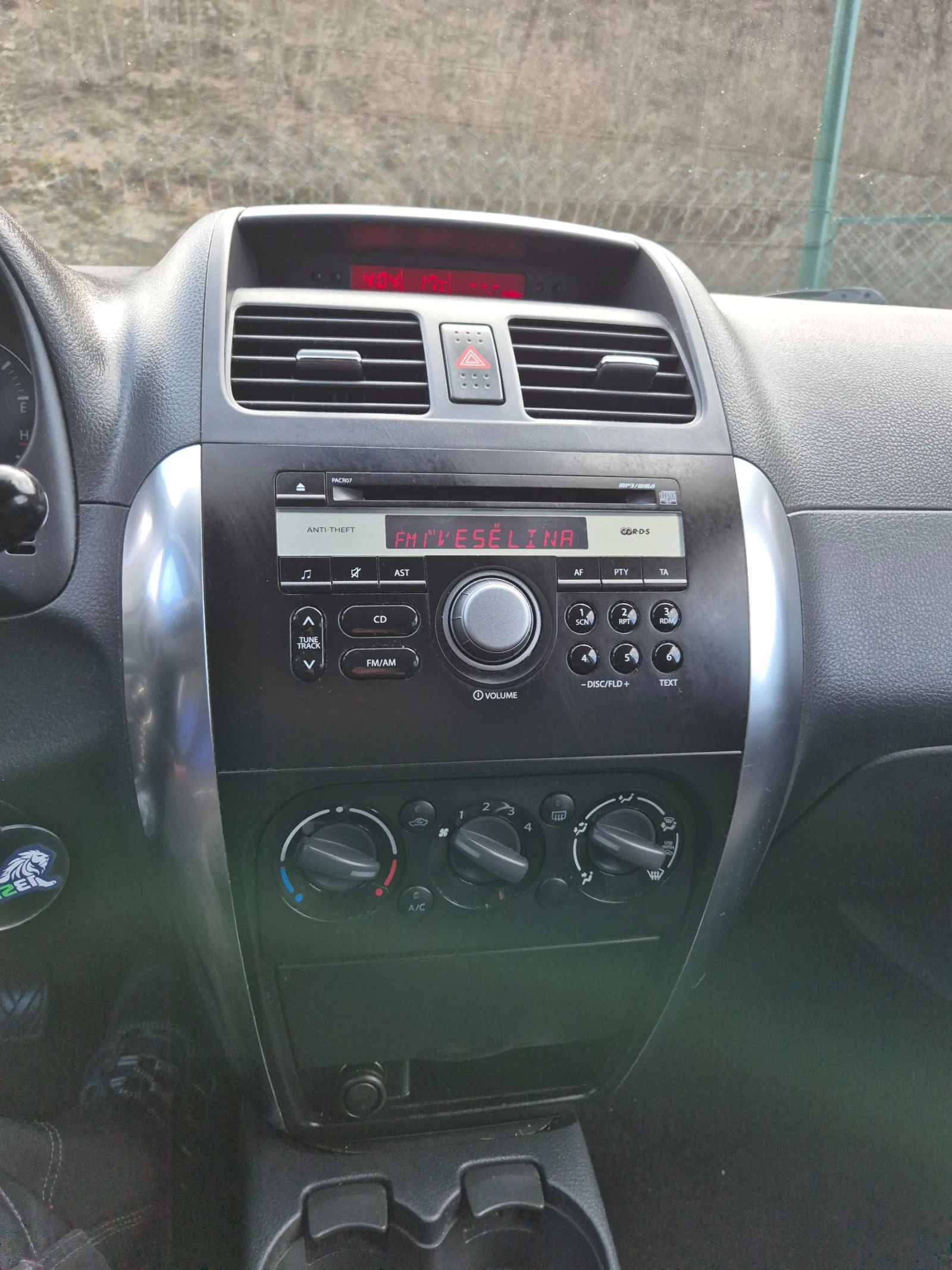 Suzuki SX4, снимка 10 - Автомобили и джипове - 54126950