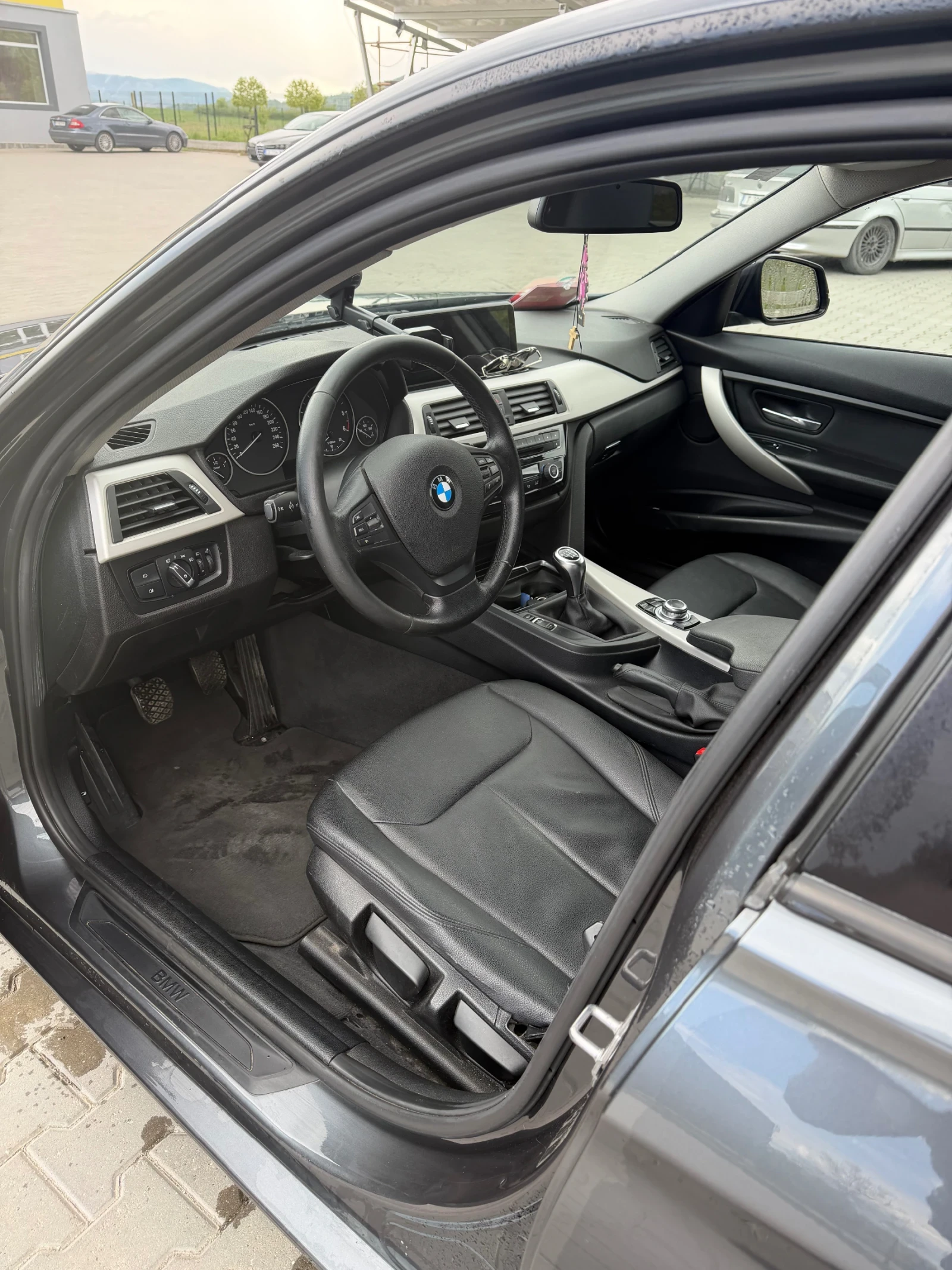 BMW 318 2.0D Facelift Топ Топ, снимка 7 - Автомобили и джипове - 54407996