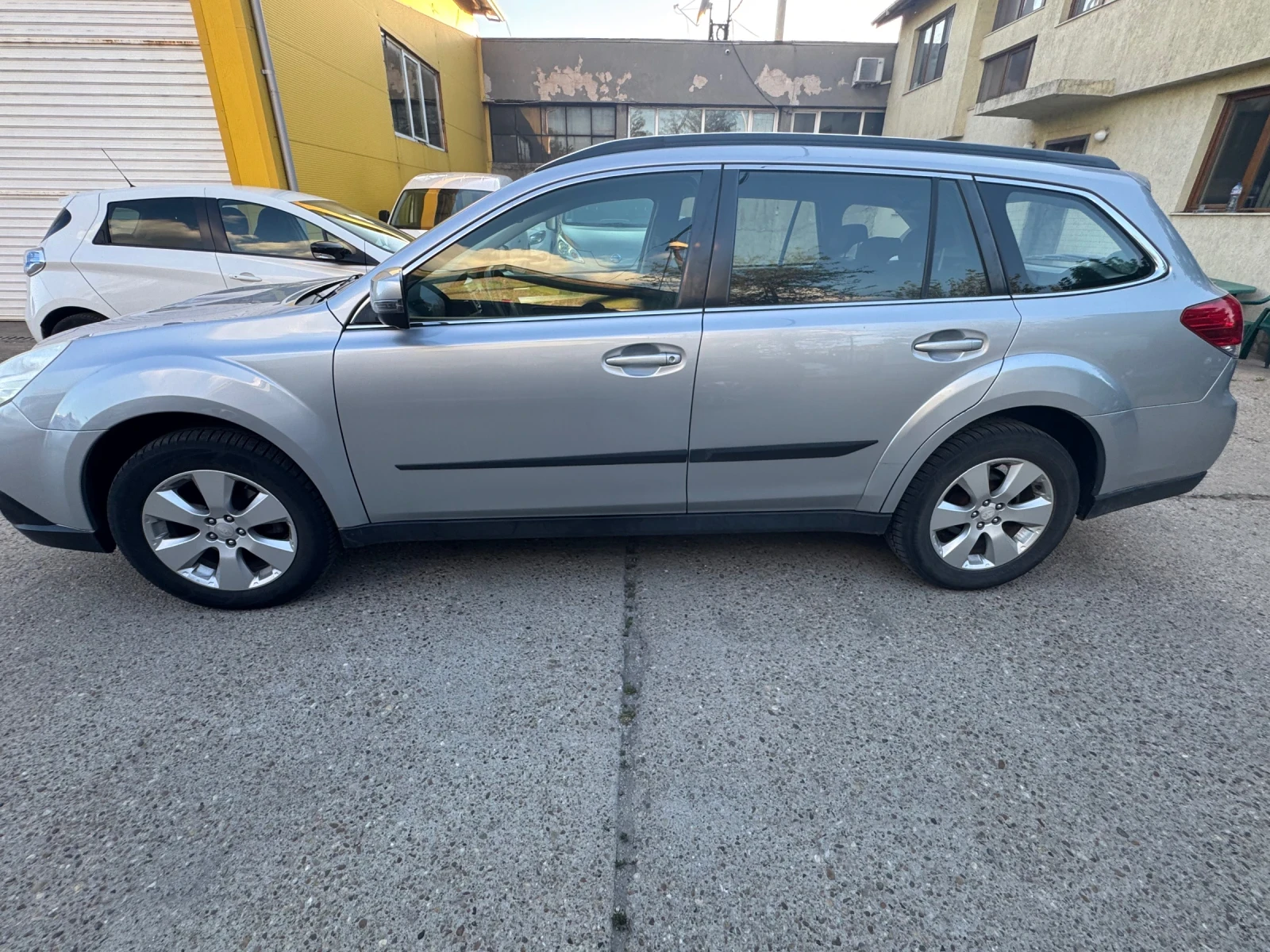 Subaru Outback BOXER DIESEL AWD, снимка 6 - Автомобили и джипове - 54555980
