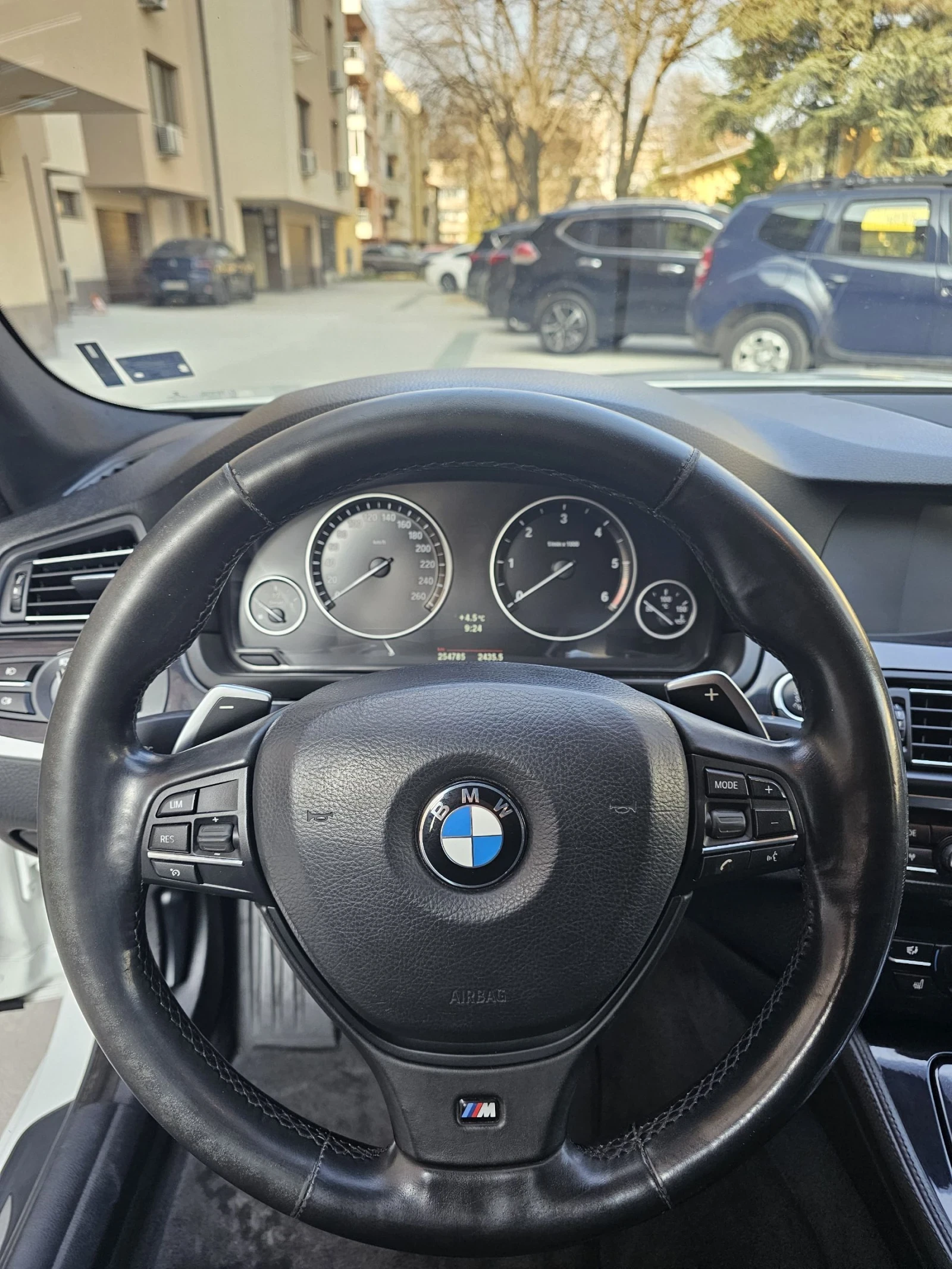 BMW 525 F11 xdrive , снимка 12 - Автомобили и джипове - 54793937