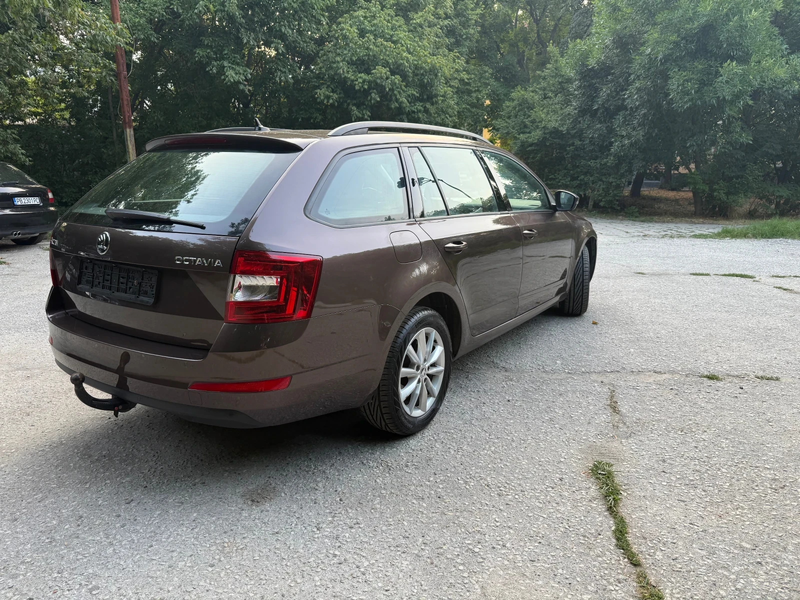 Skoda Octavia 1.6 TDI* 110* NAVI* PODGREV* PDC | Mobile.bg � ����������� 6