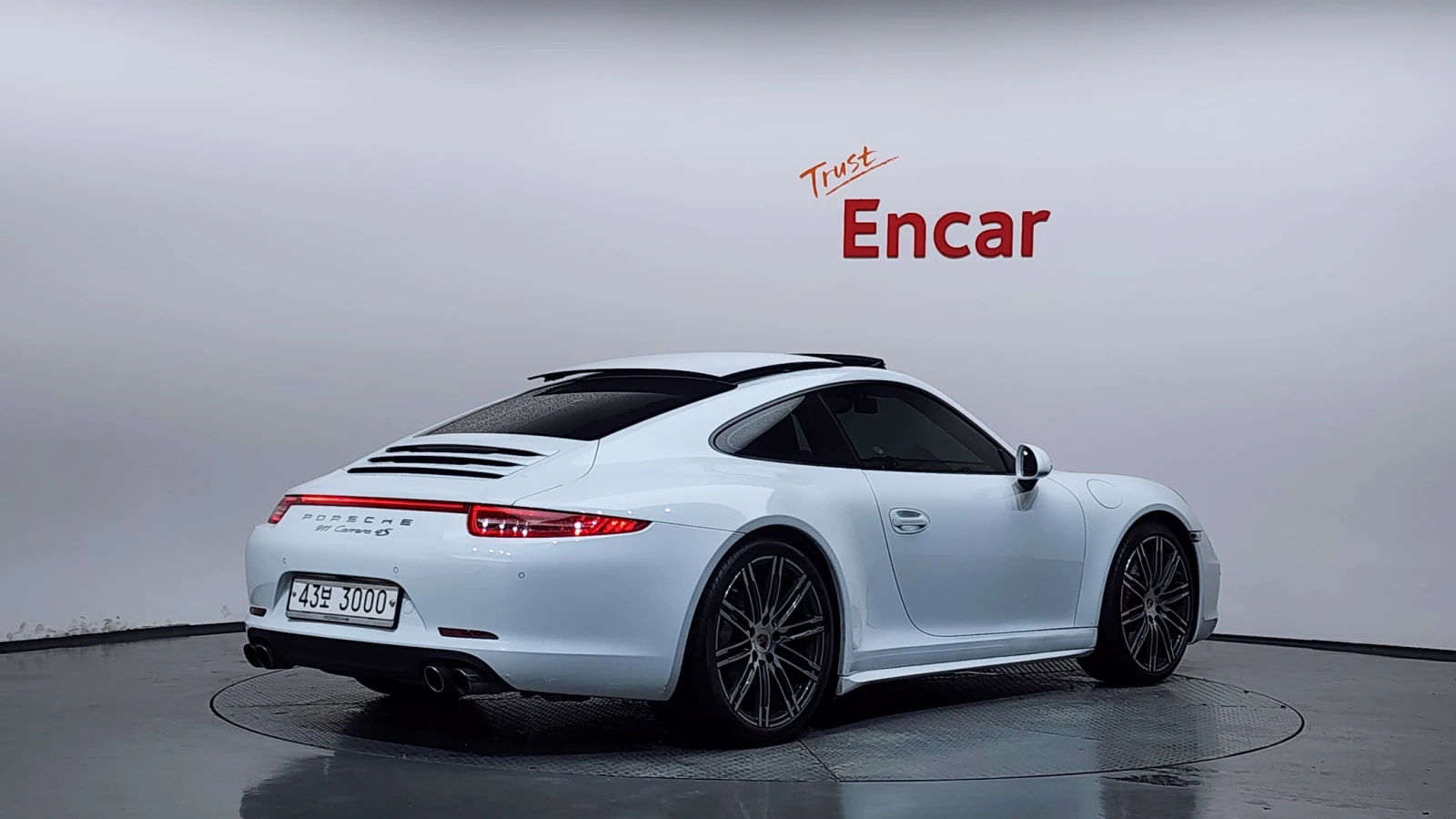 Porsche 911 Carrera 4S* BOSE* ЛЮК* КРАЙНА ЦЕНА, снимка 2 - Автомобили и джипове - 55348663