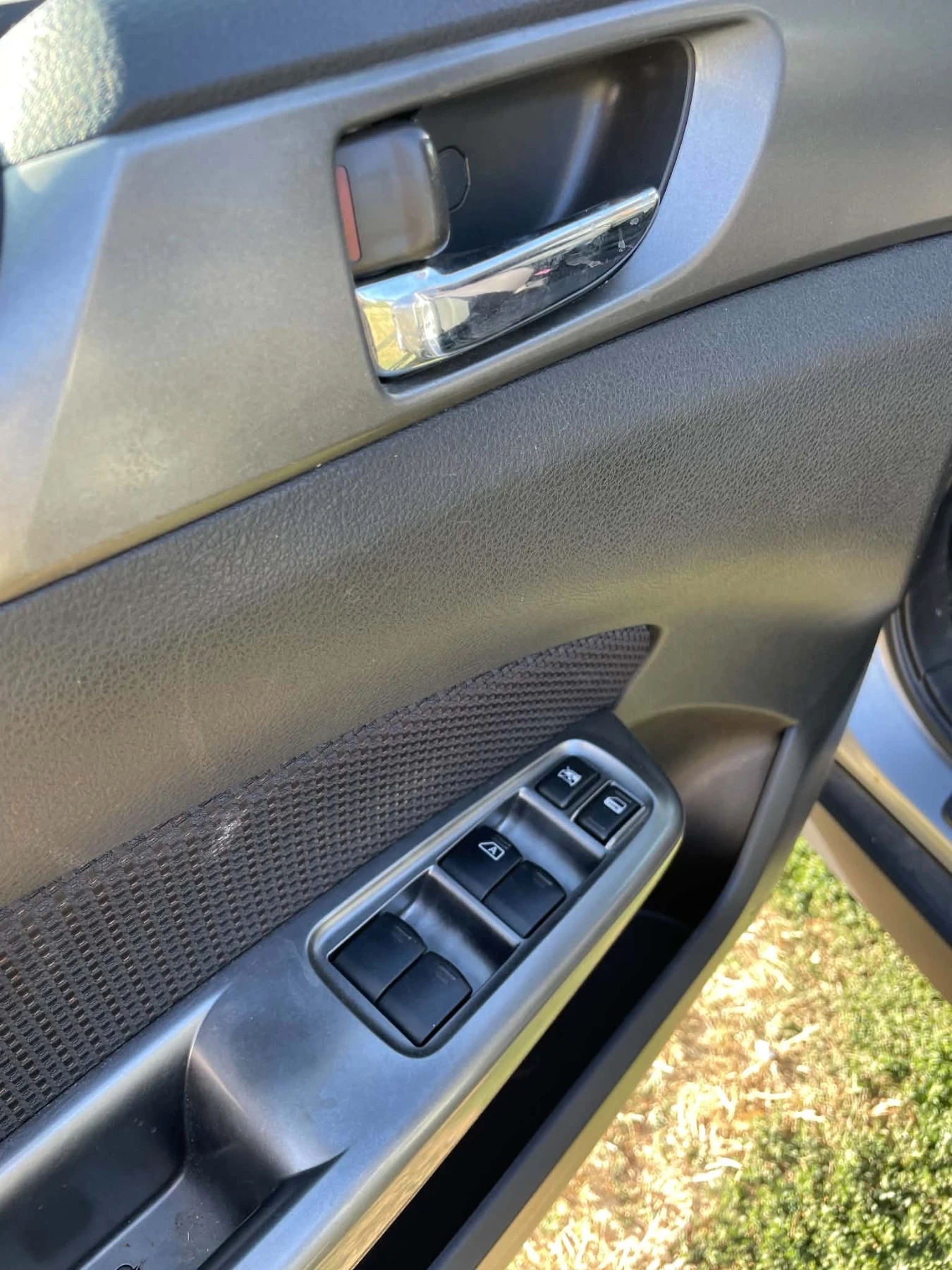 Subaru Forester 2.0 D AWD Limited Edition , снимка 10 - Автомобили и джипове - 56128337