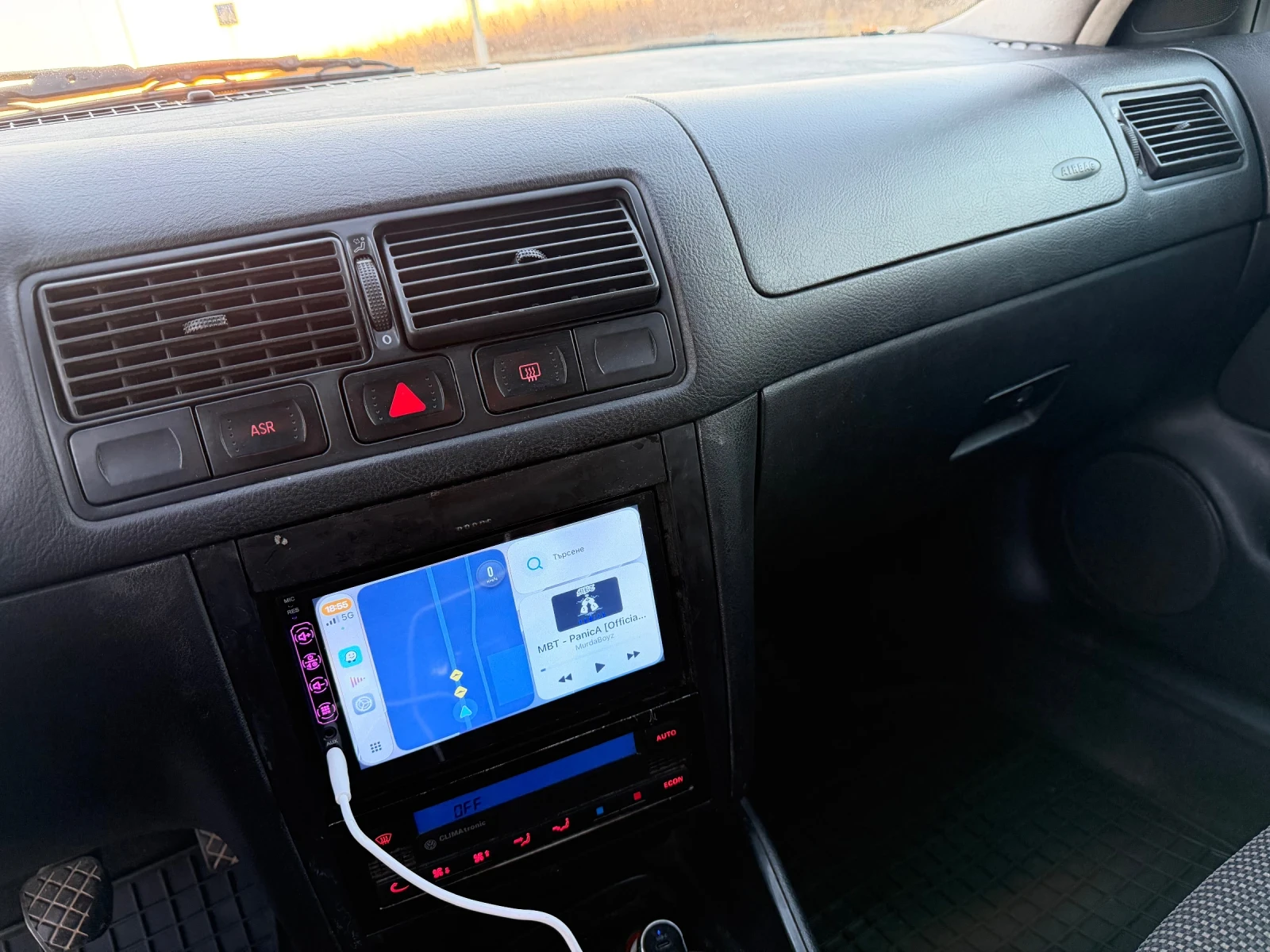 VW Golf, снимка 8 - Автомобили и джипове - 56357069
