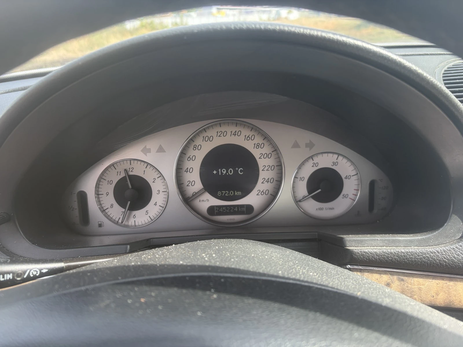 Mercedes-Benz E 270, снимка 6 - Автомобили и джипове - 56576669