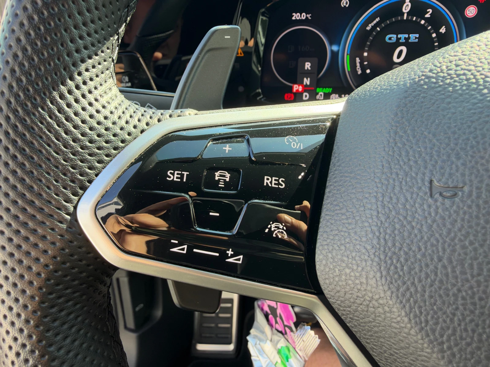 VW Golf GTE, снимка 9 - Автомобили и джипове - 56665861