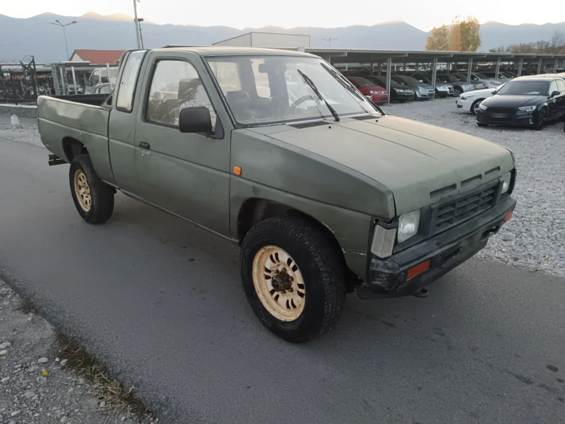 Nissan Navara KING CAB, снимка 8 - Автомобили и джипове - 47838587