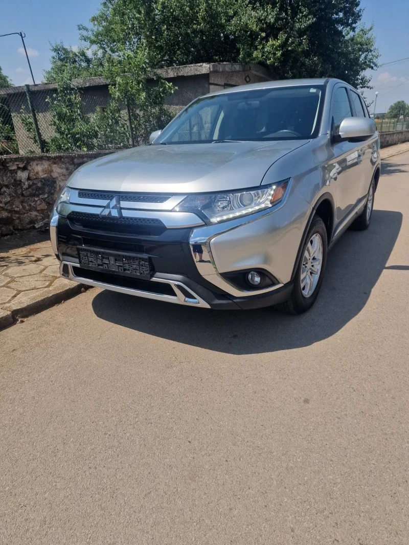 Mitsubishi Outlander 2.4L ES S-AWC