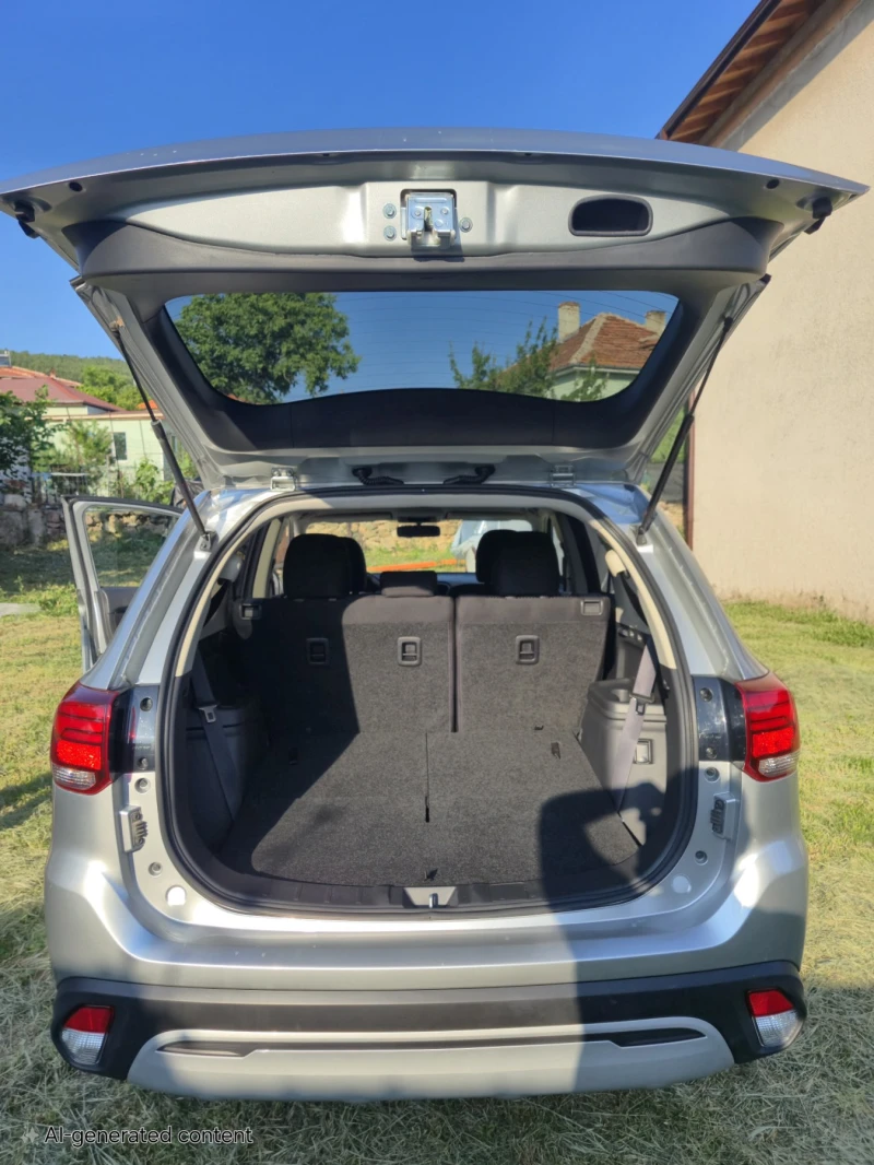 Mitsubishi Outlander 2.4L ES S-AWC, снимка 8 - Автомобили и джипове - 51647788