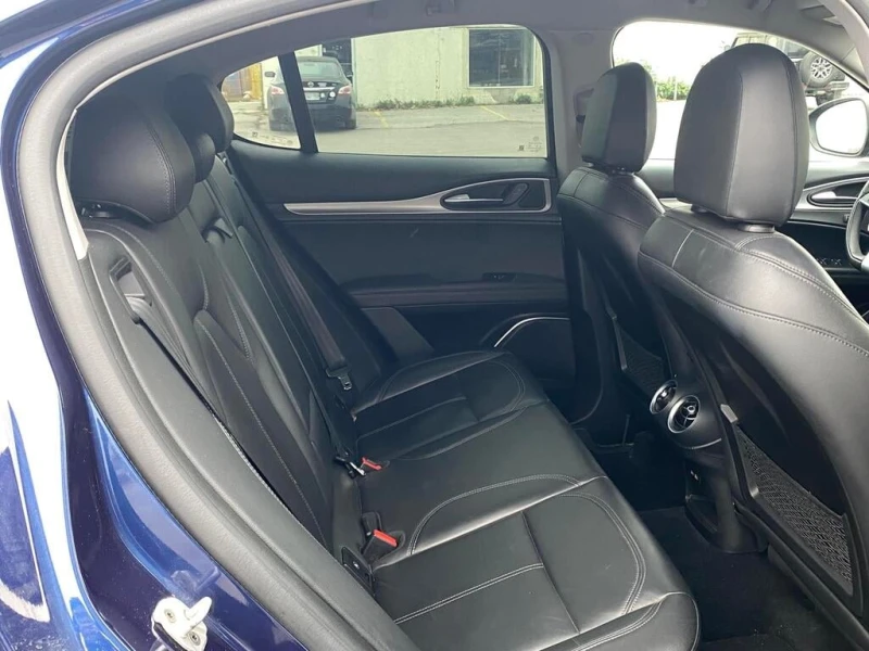 Alfa Romeo Stelvio * Sport AWD/NO ACCIDENT/CERTIFIED/WARRANTY * CARFA, снимка 16 - Автомобили и джипове - 52847202