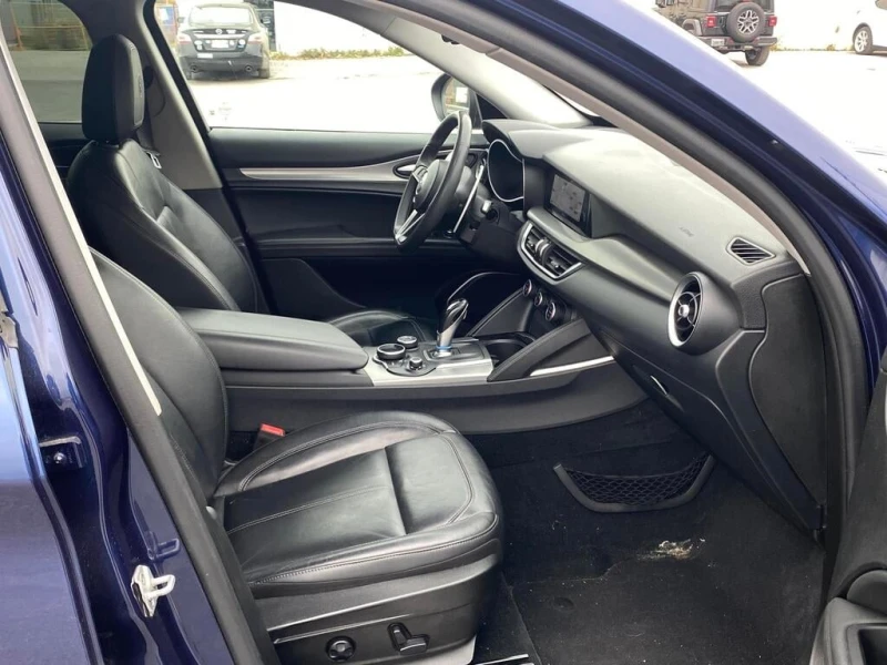 Alfa Romeo Stelvio * Sport AWD/NO ACCIDENT/CERTIFIED/WARRANTY * CARFA, снимка 17 - Автомобили и джипове - 52847202