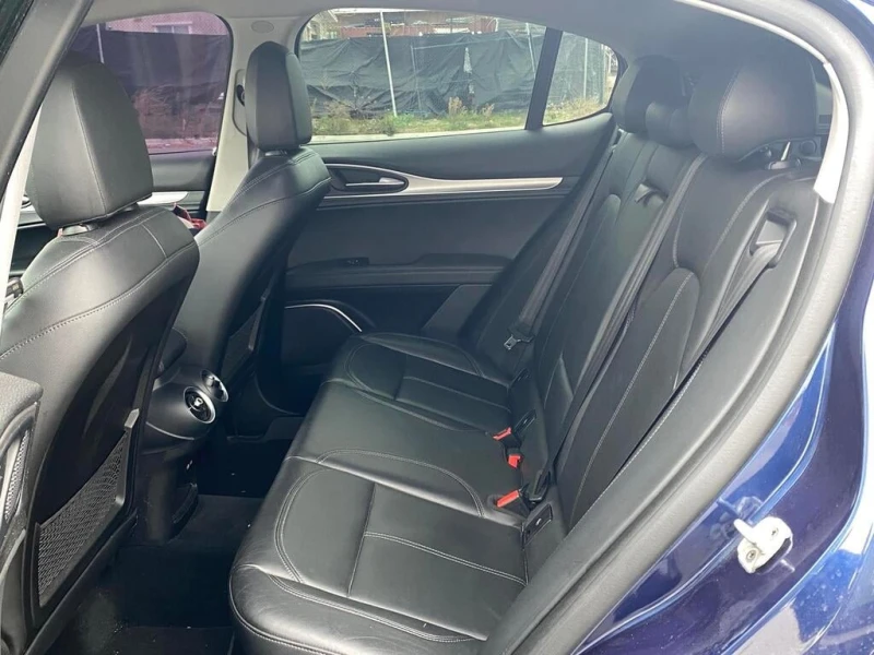 Alfa Romeo Stelvio * Sport AWD/NO ACCIDENT/CERTIFIED/WARRANTY * CARFA, снимка 15 - Автомобили и джипове - 52847202