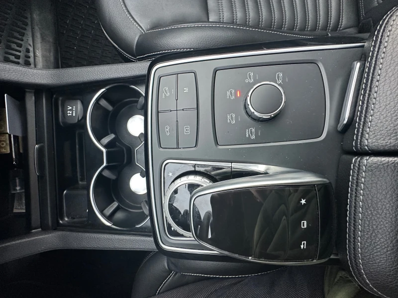 Mercedes-Benz GLE 350, снимка 7 - Автомобили и джипове - 53357106