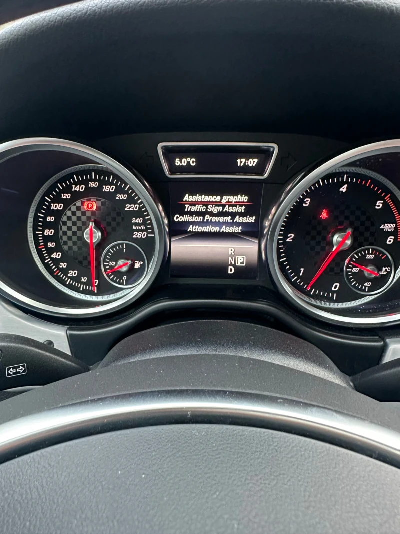 Mercedes-Benz GLE 350, снимка 10 - Автомобили и джипове - 53357106