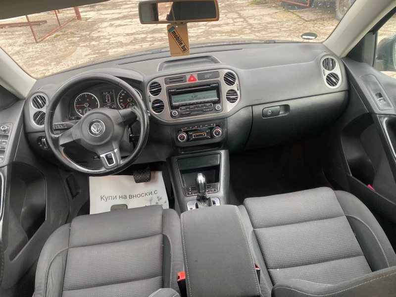 VW Tiguan 2.0TDI AUTO, снимка 9 - Автомобили и джипове - 53373460