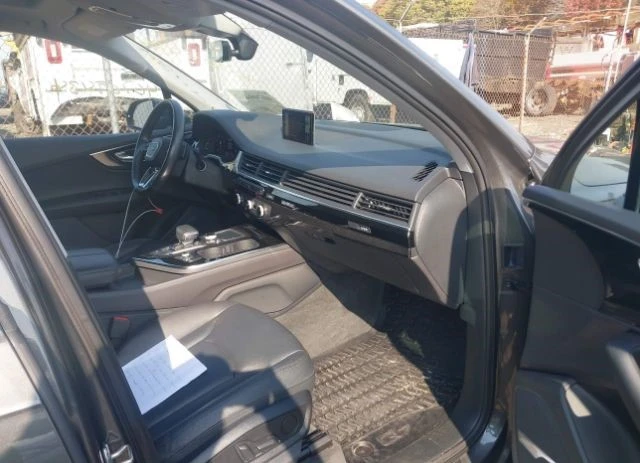 Audi Q7 3.0T Premium DISTRONIC* BOSE* KeylessGO* D.ASSIST*, снимка 9 - Автомобили и джипове - 48524274