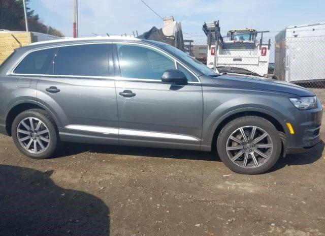 Audi Q7 3.0T Premium DISTRONIC* BOSE* KeylessGO* D.ASSIST*, снимка 4 - Автомобили и джипове - 48524274