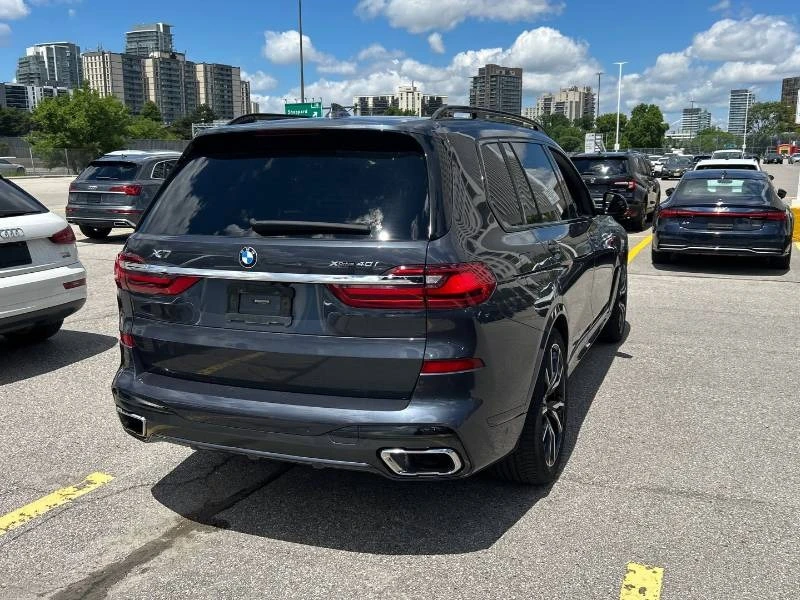 BMW X7 * xDrive40i * ЛАЗЕРИ * 7 МЕСТЕН * ОБДУХВАНЕ * 360, снимка 5 - Автомобили и джипове - 55254450