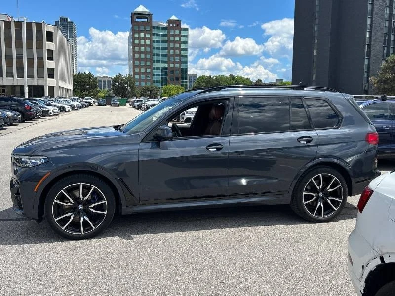BMW X7 * xDrive40i * ЛАЗЕРИ * 7 МЕСТЕН * ОБДУХВАНЕ * 360, снимка 8 - Автомобили и джипове - 55254450