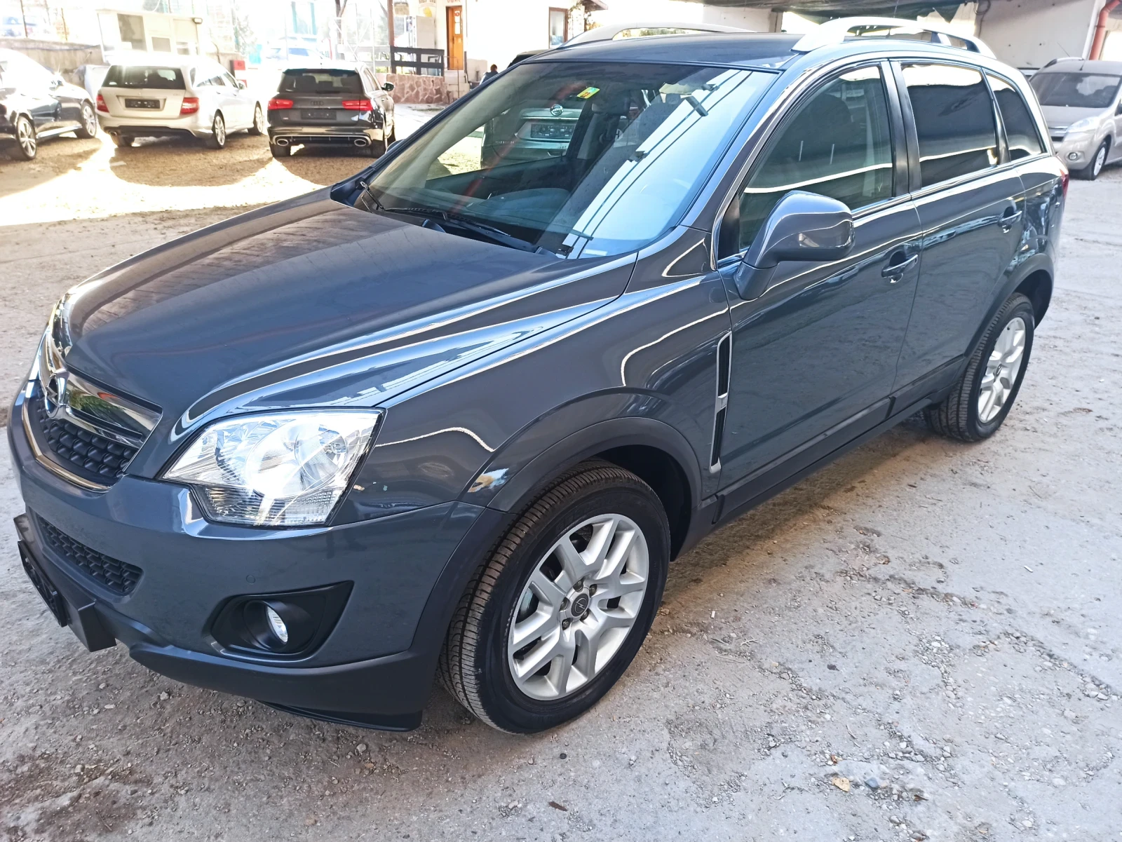Opel Antara FACELIFT, 137km, Automatic  | Mobile.bg   17