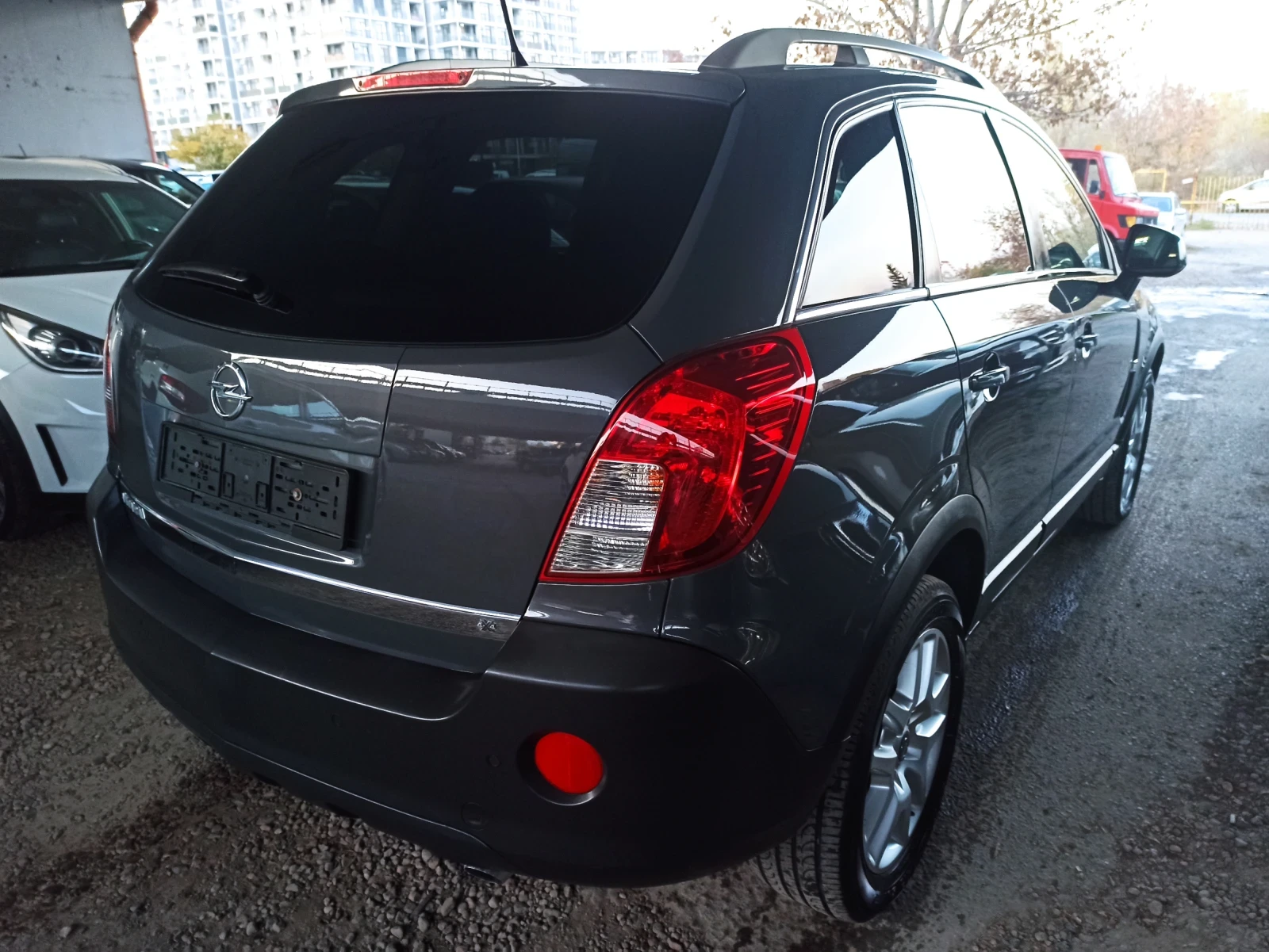 Opel Antara FACELIFT, 137km, Automatic  - изображение 4