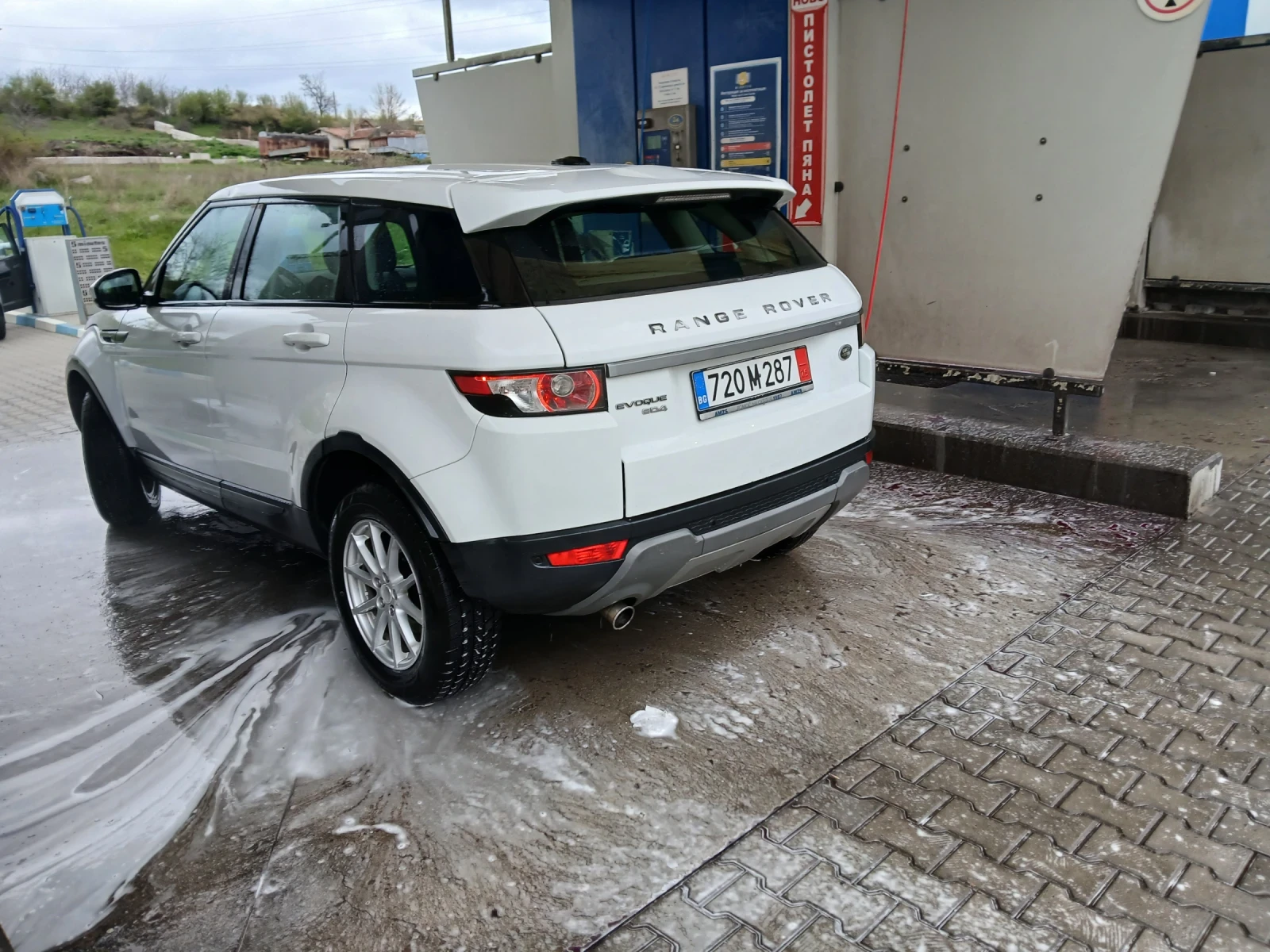 Land Rover Range Rover Evoque 2.2 TDI. TD4 - изображение 4