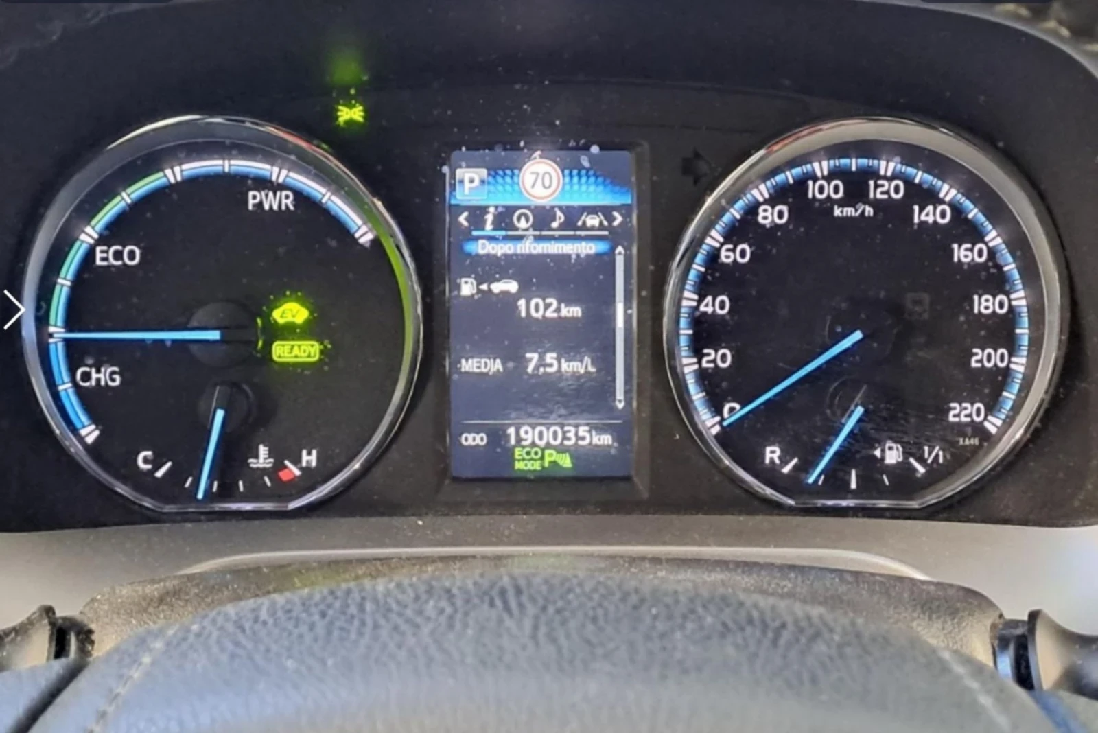 Toyota Rav4 2.5 Hybrid 4x4 /Executive - изображение 7