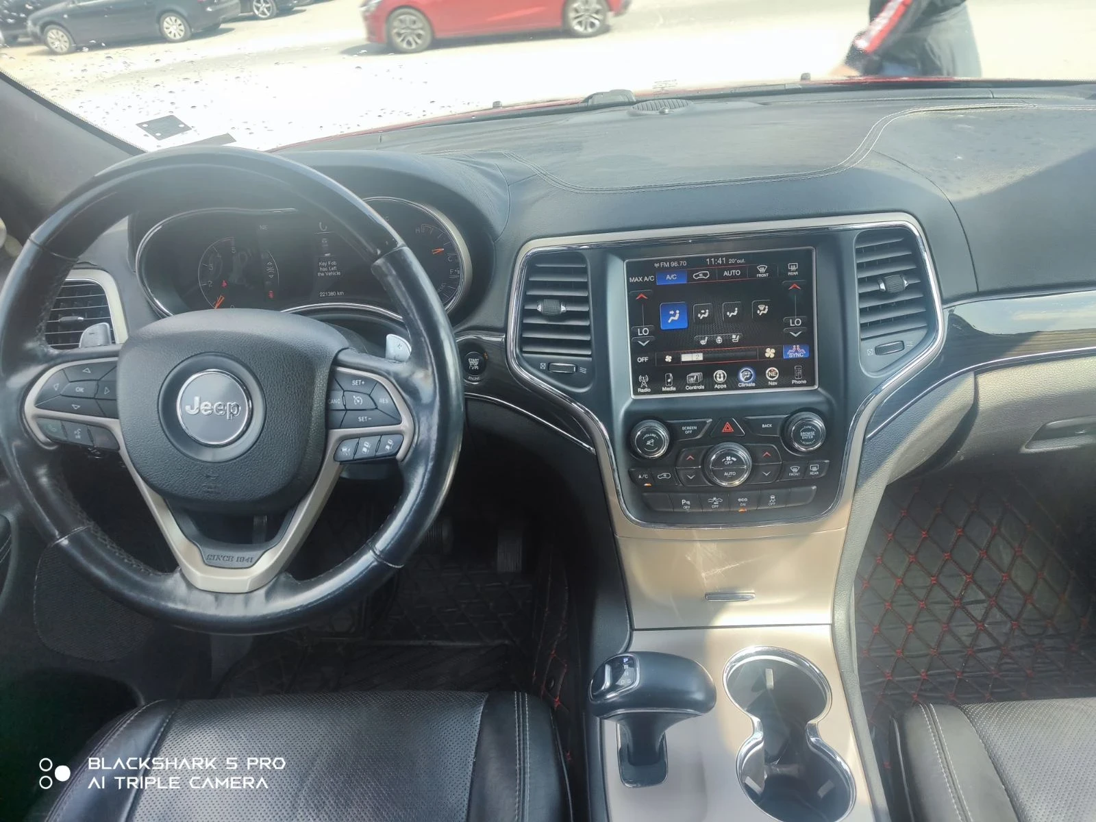 Jeep Grand cherokee 3.0 CRD OVERLAND - изображение 8