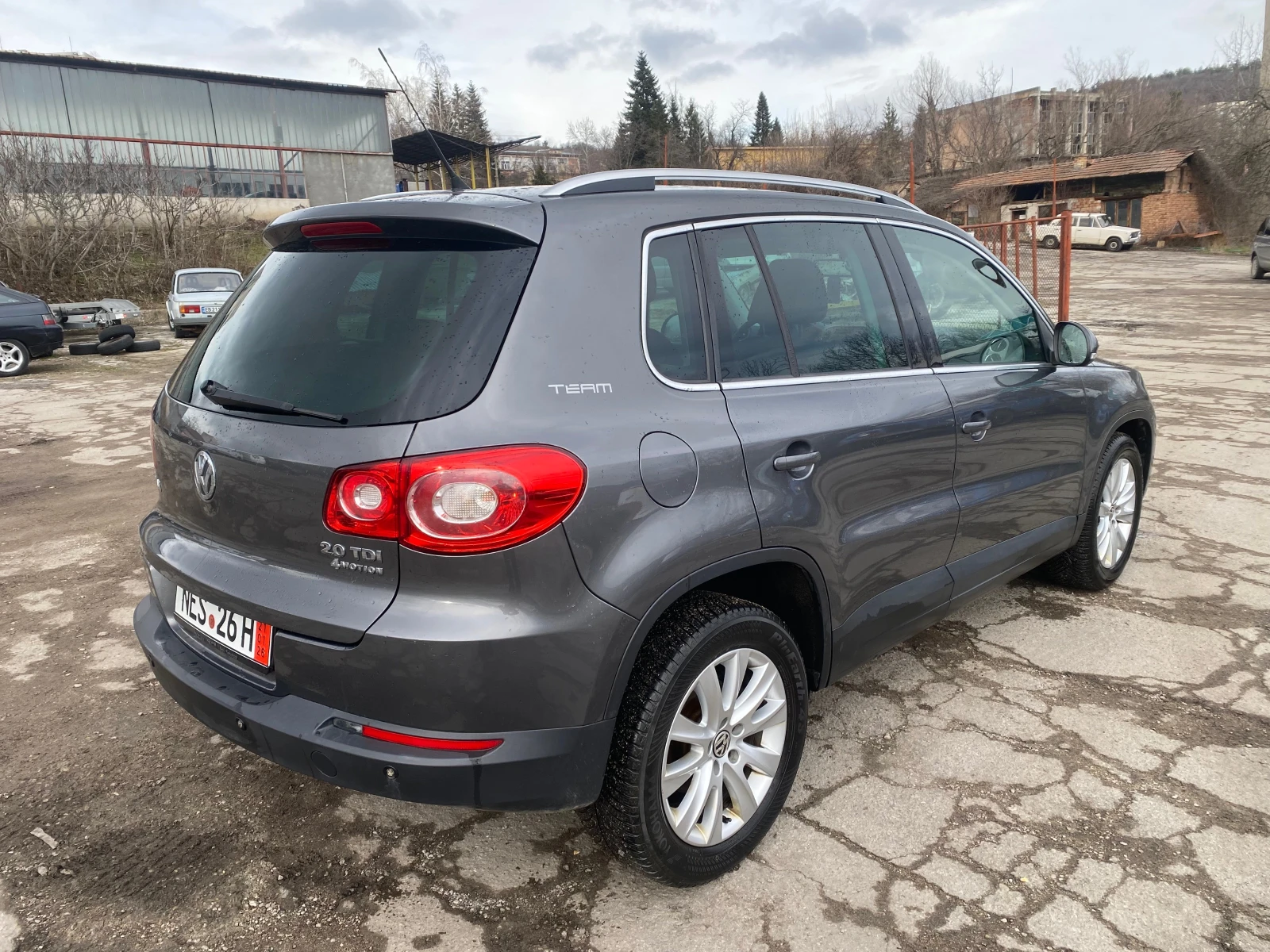 VW Tiguan 2.0TDI AUTO | Mobile.bg � ����������� 4