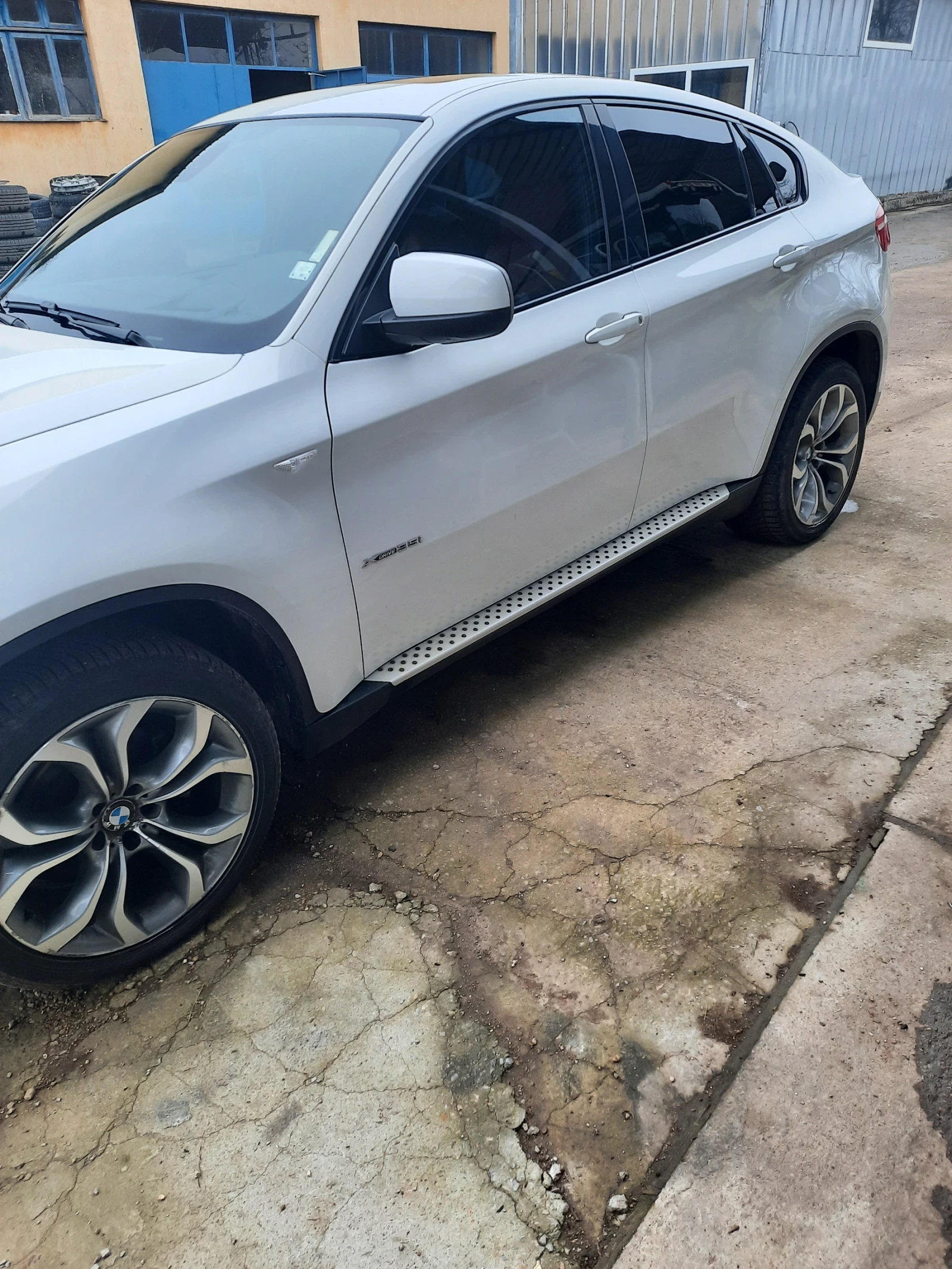 BMW X6 3i, снимка 2 - Автомобили и джипове - 54070958