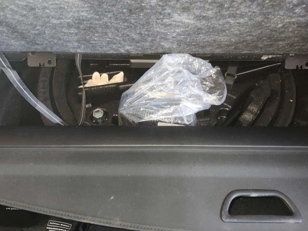 Mercedes-Benz GLS 63 AMG * ДИСТРОНИК* BURMASTER* ПАНОРАМА* ДВА КЛЮЧА* , снимка 14 - Автомобили и джипове - 54132964