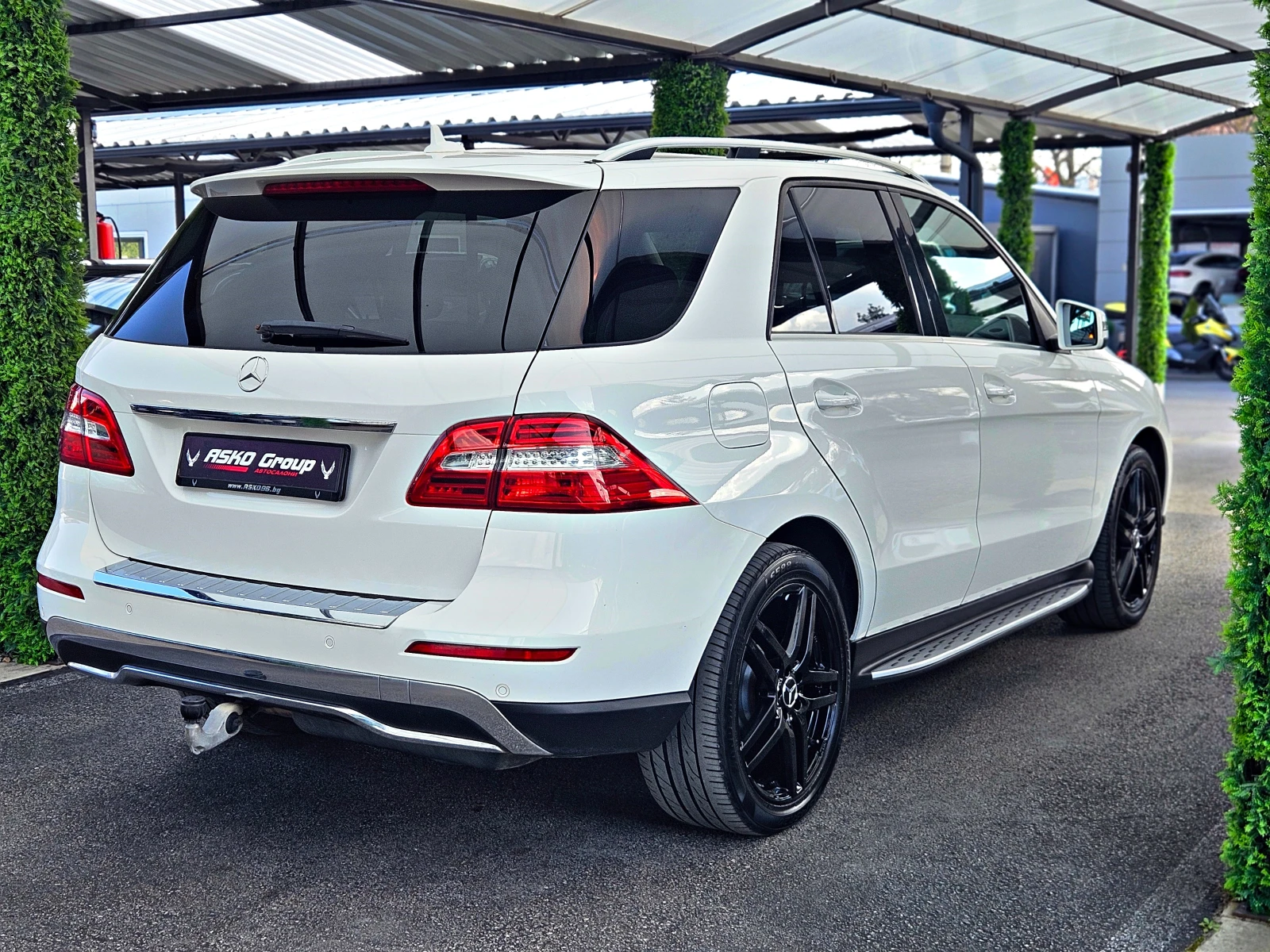 Mercedes-Benz ML 350 AMG/GERMANY/HARMAN/HEAD UP/ПОДГРЕВ/AIRMAT/ПАМЕТ/LI, снимка 4 - Автомобили и джипове - 54234383