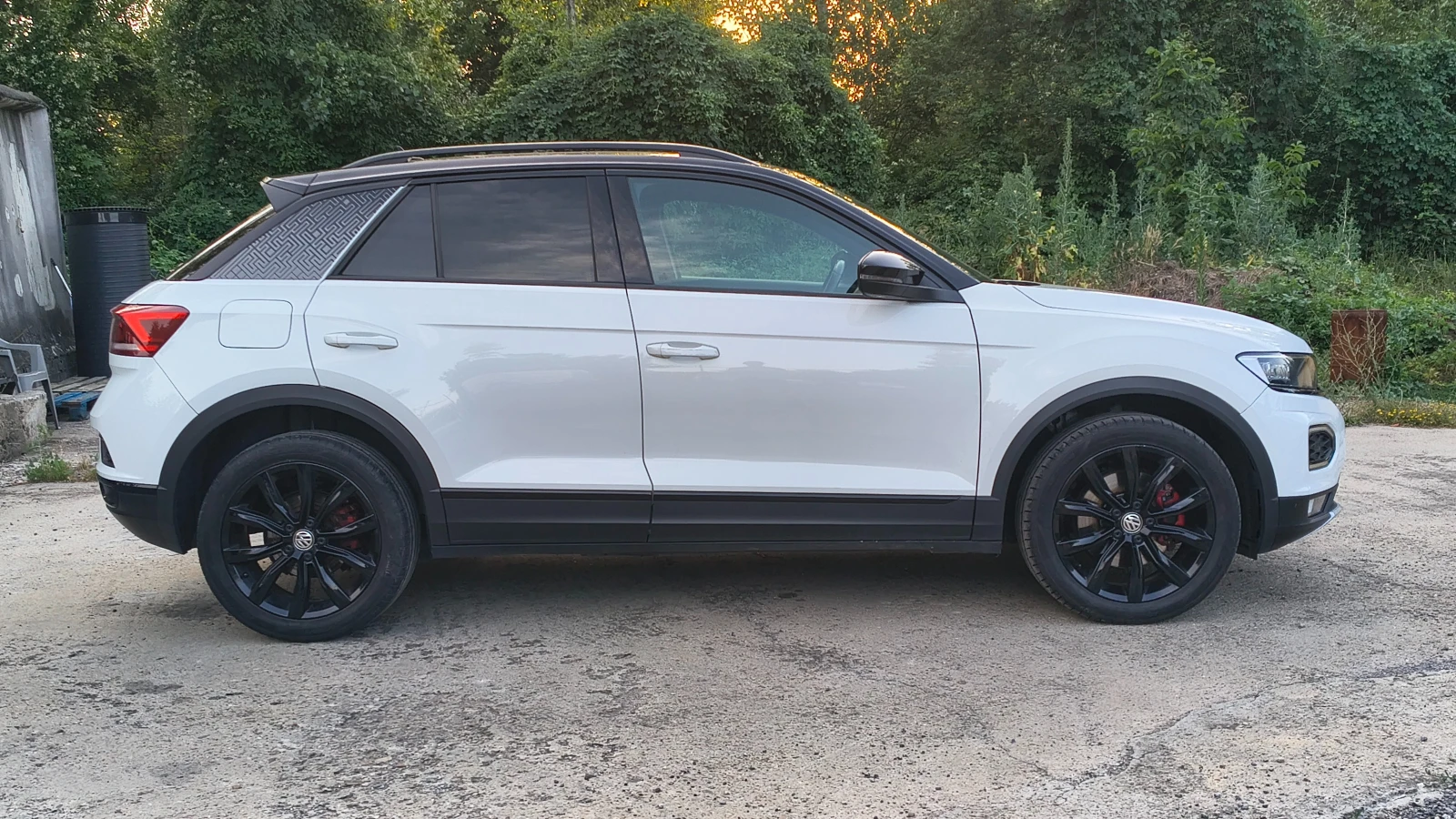 VW T-Roc 2.0-TFSI_4m, снимка 4 - Автомобили и джипове - 55113556