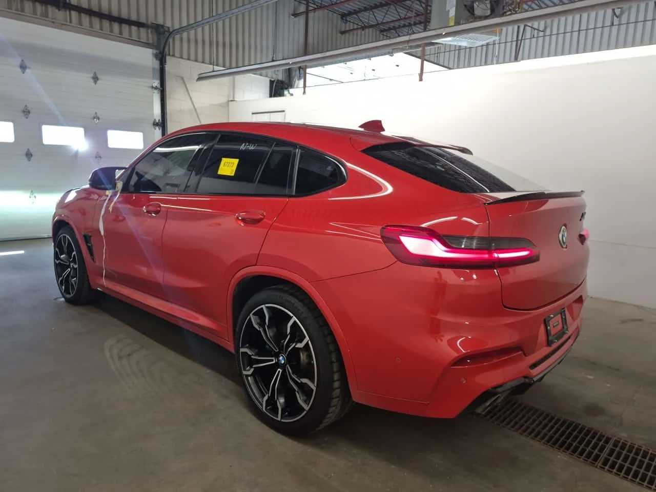 BMW X4 M Competition / SMART KEY / 360 / DISTRONIC, снимка 4 - Автомобили и джипове - 55662364