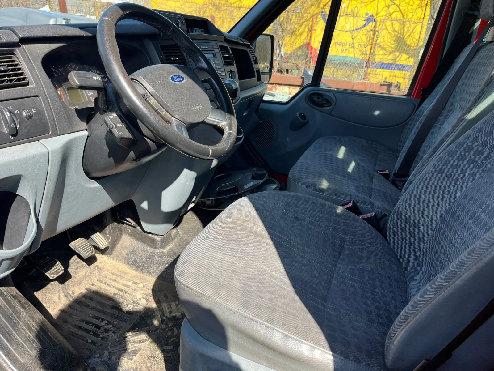 Ford Transit 2.2TDCI КЛИМАТИК-EURO 5 - изображение 4