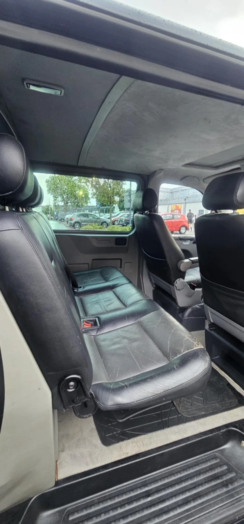 VW T5, снимка 9 - Бусове и автобуси - 54348169