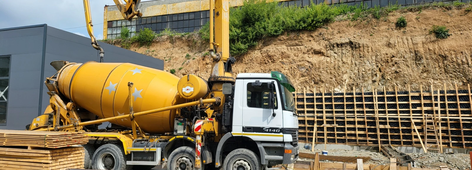 Бетон помпа Mercedes-Benz  - изображение 4