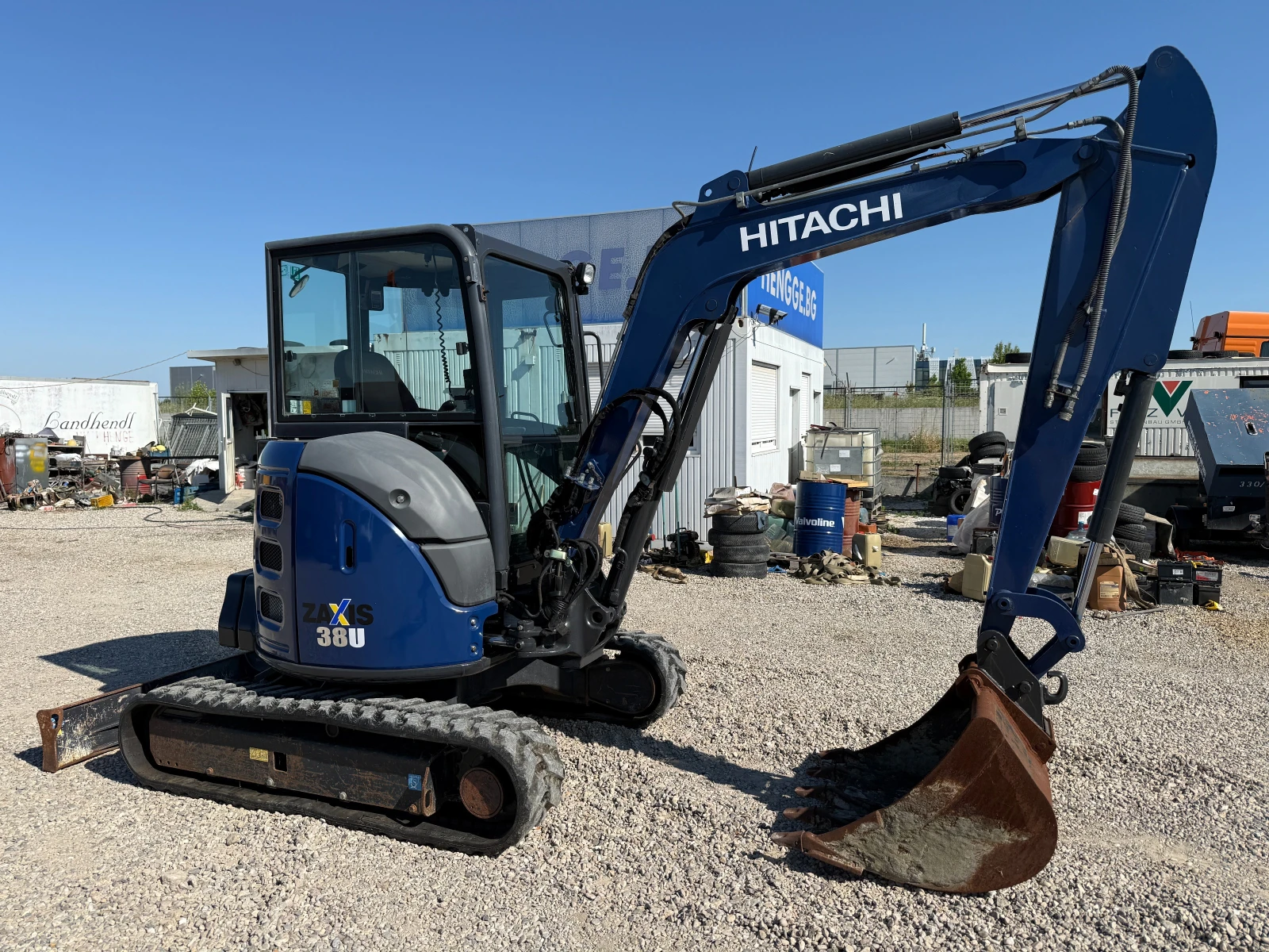 Багер Hitachi ZX 38U-5A, снимка 10 - Индустриална техника - 55239064