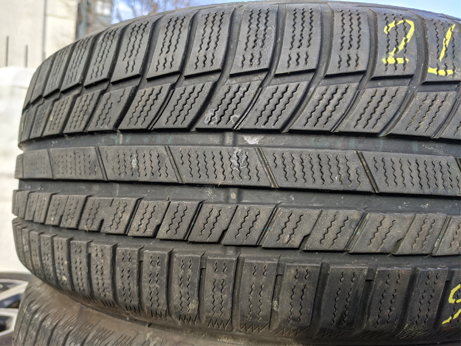 ���� 215/55R17 | Mobile.bg � ����������� 1