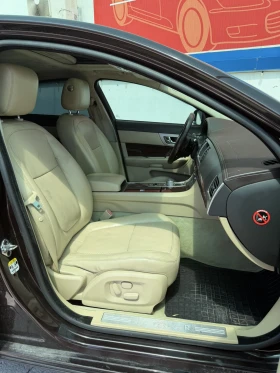 Jaguar Xf 3.0D V6 LUXURY/FULL/KEYLESS/ПАНОРАМА, снимка 9