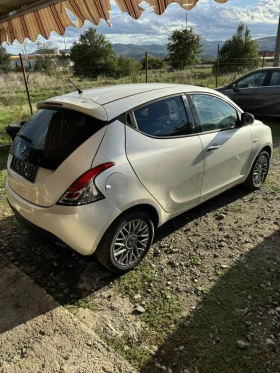 Lancia Ypsilon Automatic , снимка 6