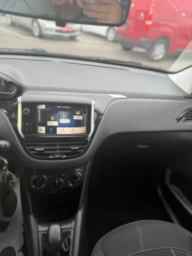 Peugeot 208, снимка 8