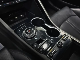 Kia K5 2.0 - 14022 € / 27424.65 лв. - 52532539 9