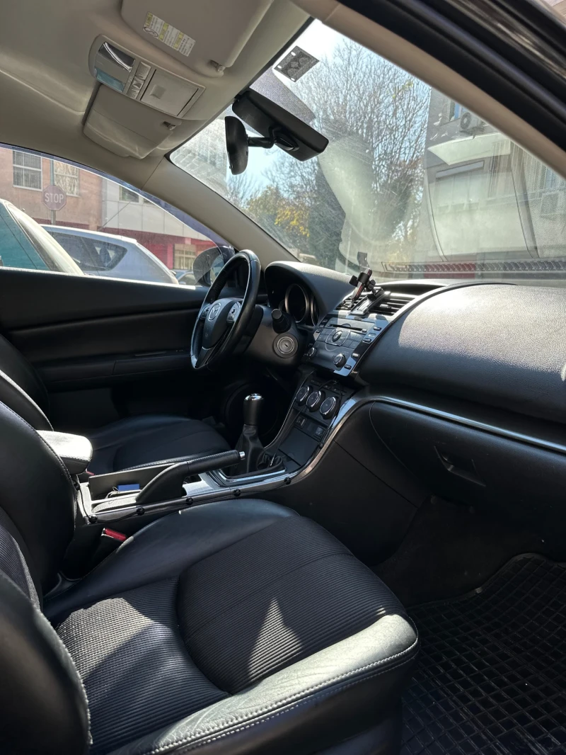 Mazda 6 GH 2.0, снимка 10 - Автомобили и джипове - 49501309